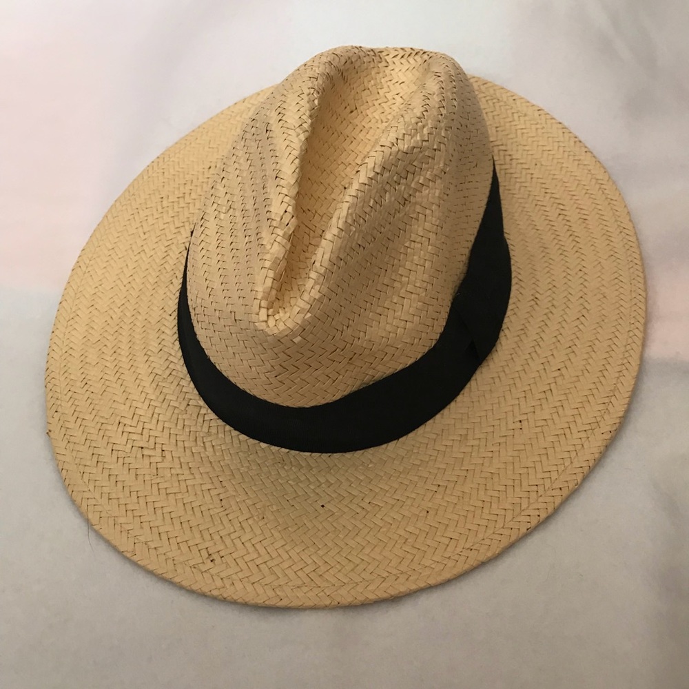 Fedora - Small - Never worn